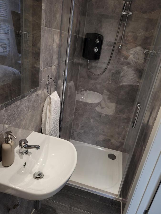 Edelweiss Guest House Southend-on-Sea Esterno foto